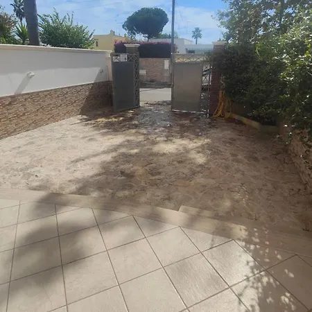 Il Melarancio Del Salento * Lendinuso