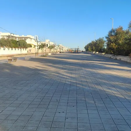 Il Melarancio Del Salento * Lendinuso