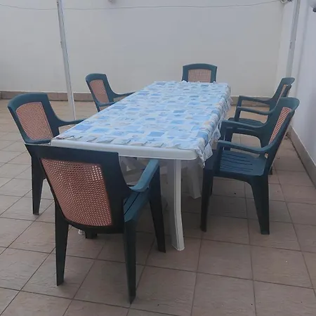 Il Melarancio Del Salento * Lendinuso