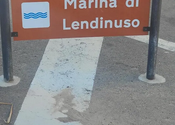 Il Melarancio Del Salento Casa vacanze Lendinuso
